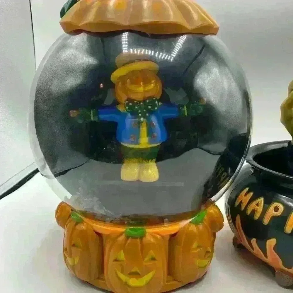 Gemmy Blizzard Hurricane Tornado Snow Globe Halloween Pumpkin Bats Lights Sound